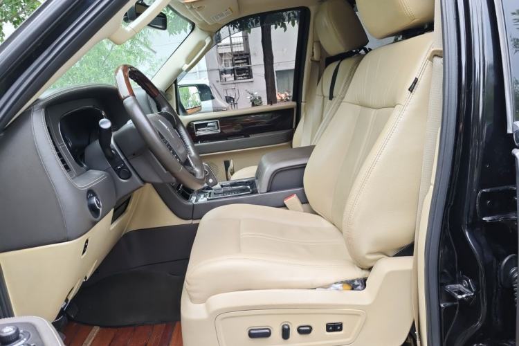 Used Lincoln Navigator 2016 3.5T Diplomat U.S. Specification Left Front Seat