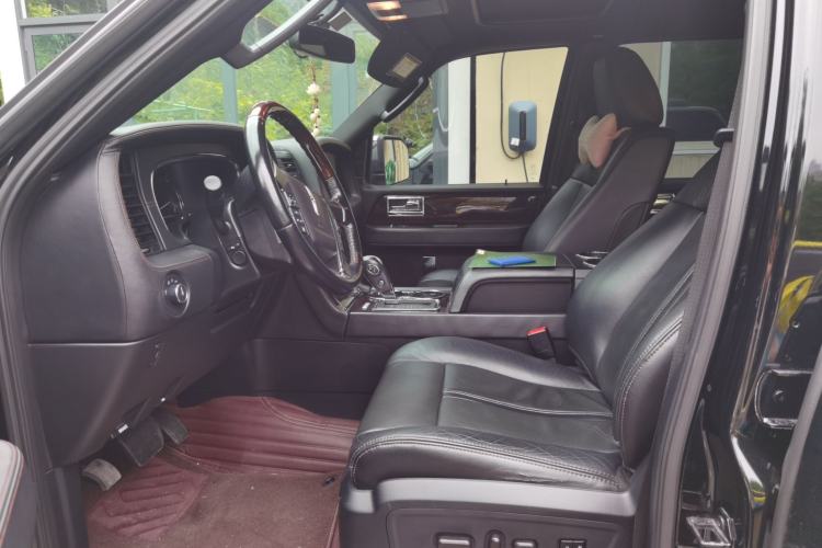 Used Lincoln Navigator 2016 3.5T AWD Left Front Seat