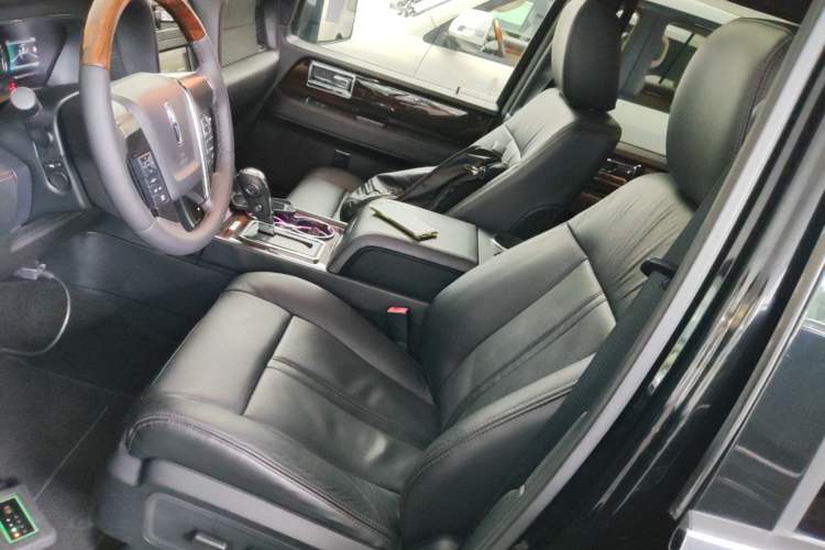 Used Lincoln Navigator 2016 3.5T AWD Left Front Seat