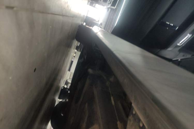 Used Lincoln Navigator 2016 3.5T AWD Left Side Sill