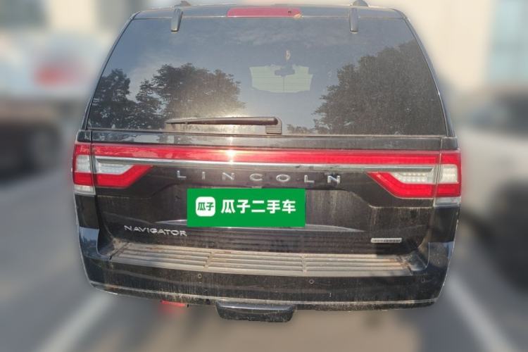Used Lincoln Navigator 2016 3.5T AWD Rear