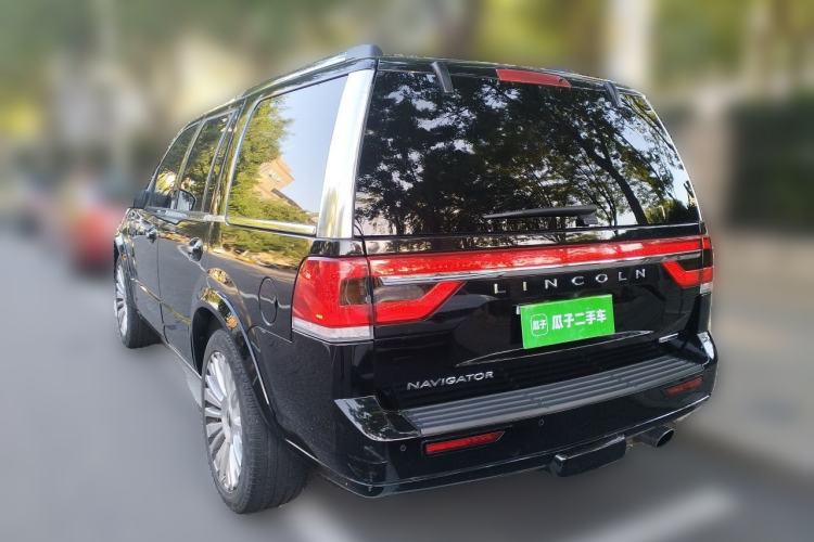 Used Lincoln Navigator 2016 3.5T AWD Rear Left 45 Deg