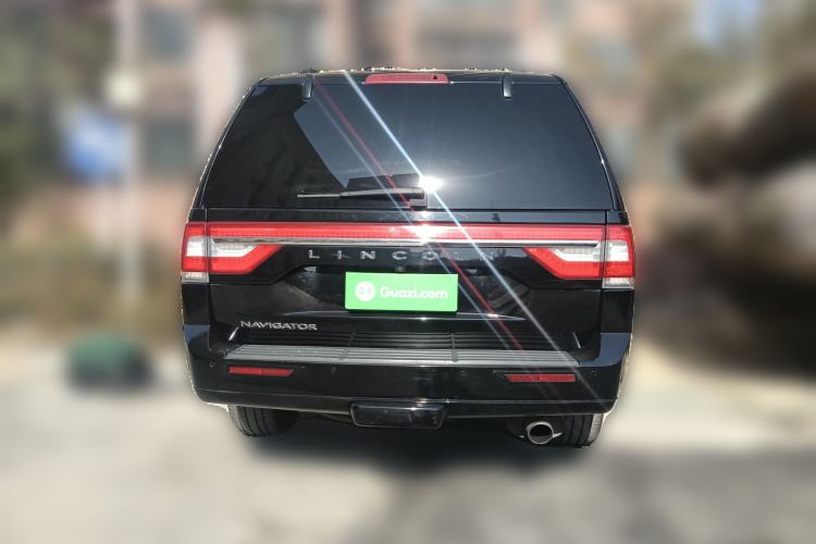 Used Lincoln Navigator 2016 3.5T AWD Rear
