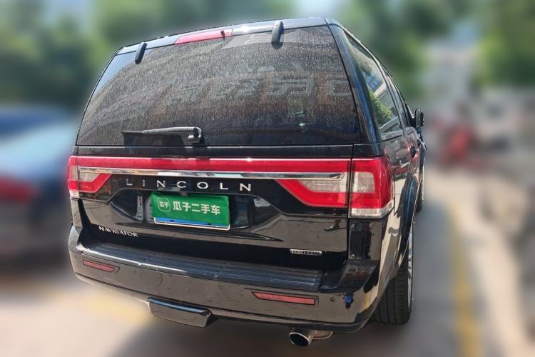 Used Lincoln Navigator 2016 3.5T AWD Rear Right 45 Deg