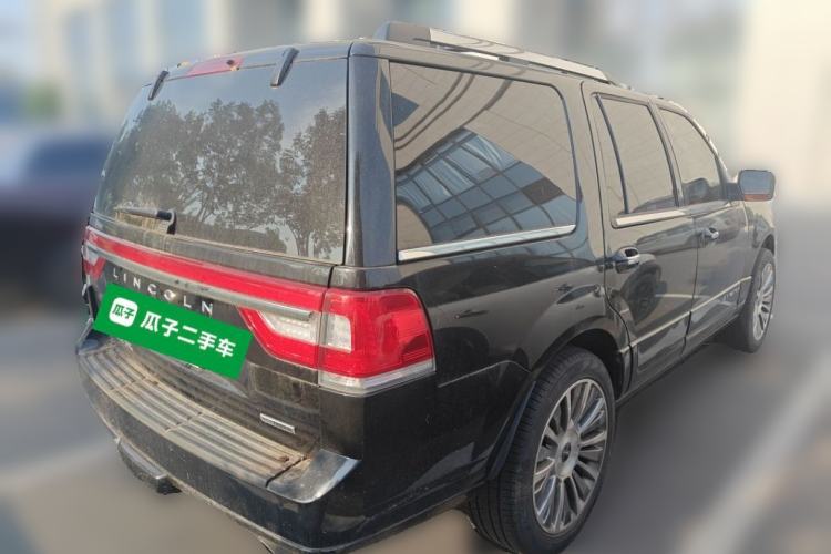 Used Lincoln Navigator 2016 3.5T AWD Rear Right 45 Deg