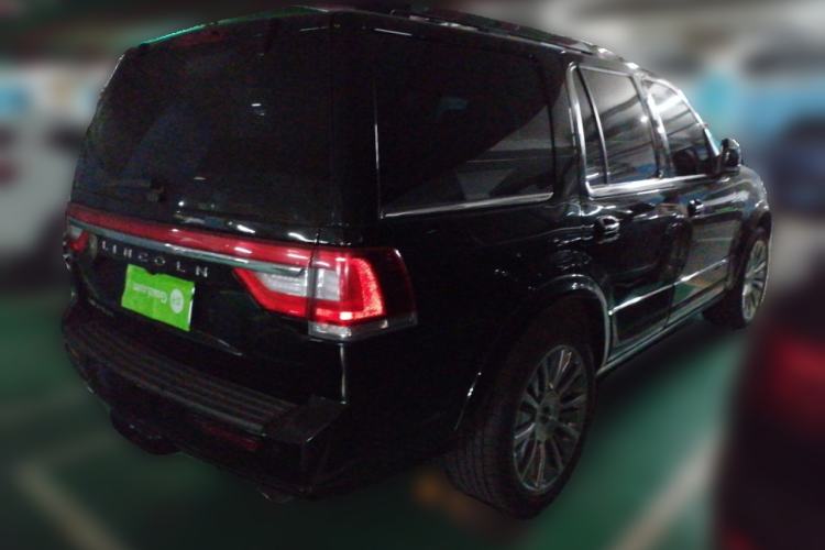 Used Lincoln Navigator 2016 3.5T AWD Rear Right 45 Deg