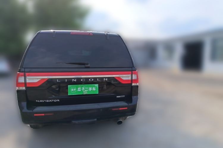 Used Lincoln Navigator 2016 3.5T AWD Rear