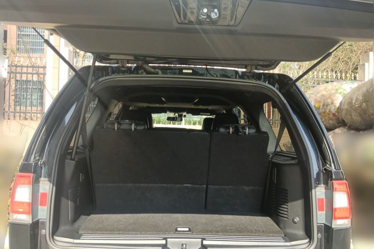 Used Lincoln Navigator 2016 3.5T AWD Trunk
