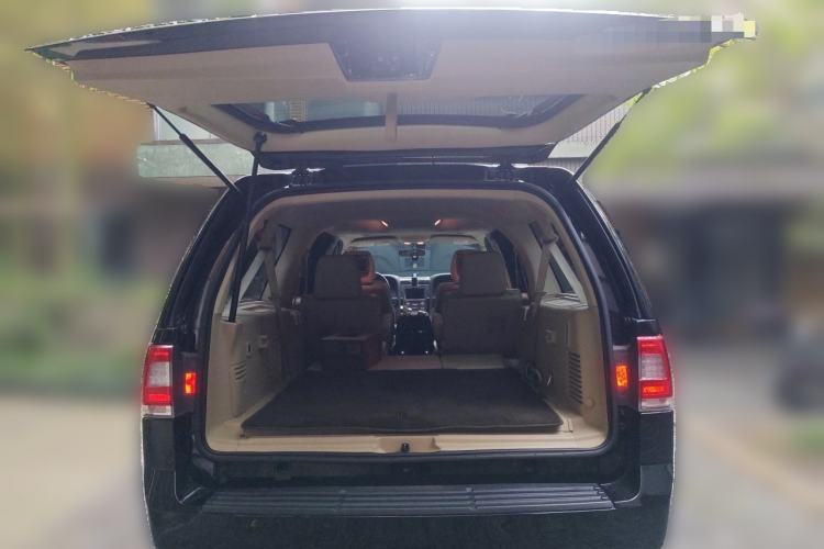 Used Lincoln Navigator 2016 3.5T AWD Trunk