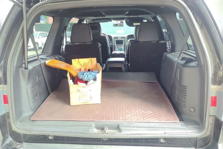 Used Lincoln Navigator 2016 3.5T AWD Trunk