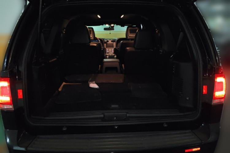 Used Lincoln Navigator 2016 3.5T AWD Trunk