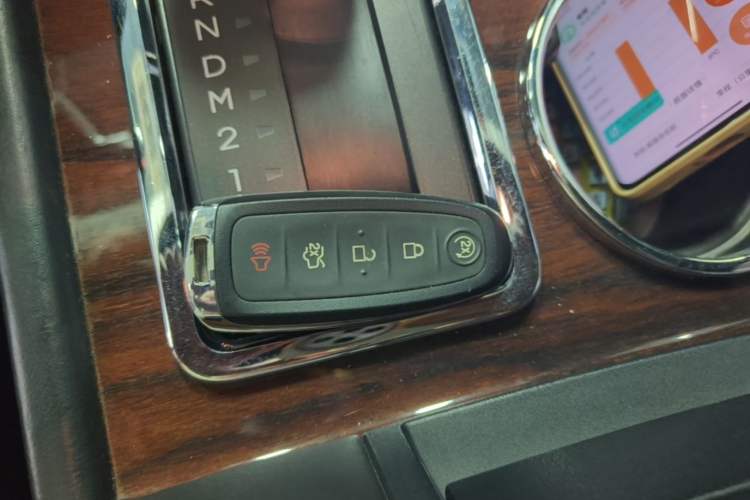 Used Lincoln Navigator 2016 3.5T AWD Vehicle Key