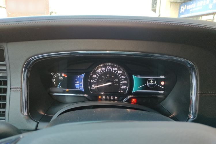 Used Lincoln Navigator 2016 3.5T AWD Instrument Cluster