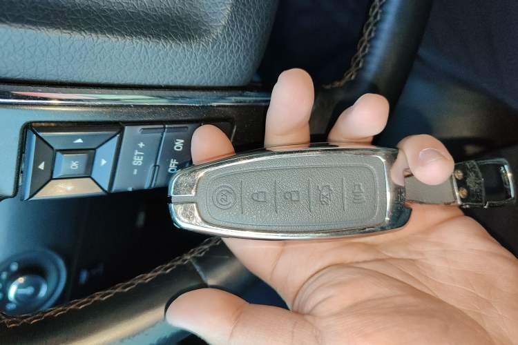 Used Lincoln Navigator 2016 3.5T AWD Interior 1