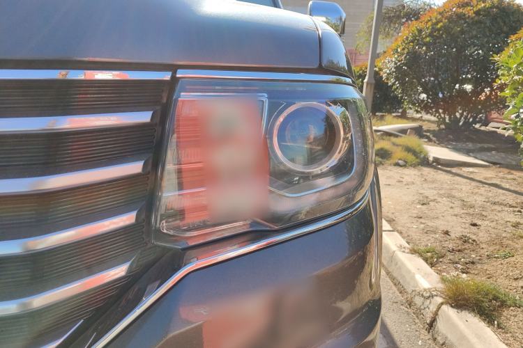 Used Lincoln Navigator 2016 3.5T AWD Left Front Headlight
