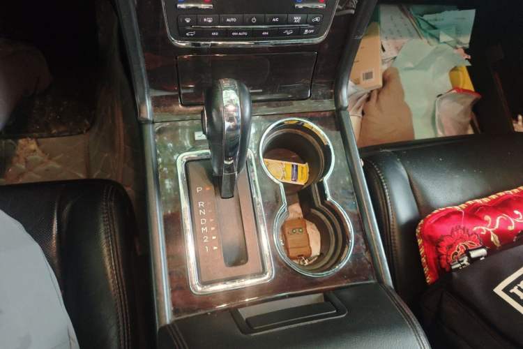 Used Lincoln Navigator 2016 3.5T AWD Gear Lever