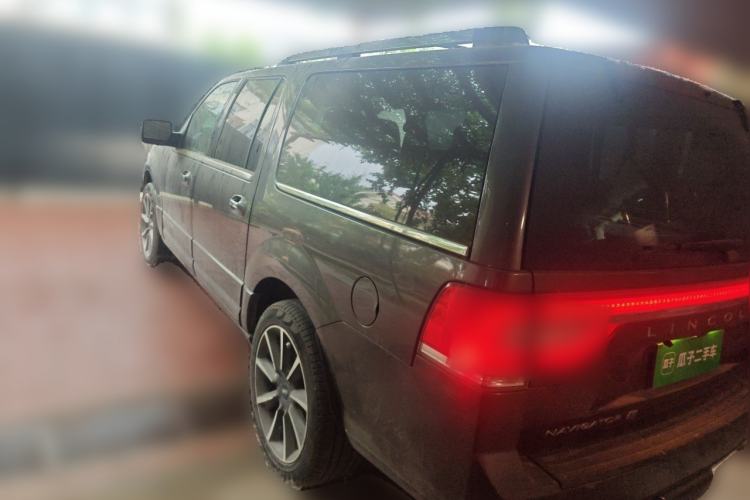 Used Lincoln Navigator 2016 3.5T AWD Rear Left 45 Deg