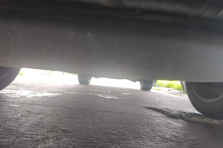 Used Lincoln Navigator  Chassis Front