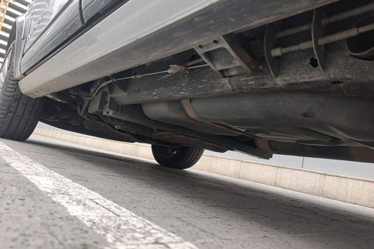 Used Lincoln Navigator 2017 3.5T AWD Chassis Rear Left