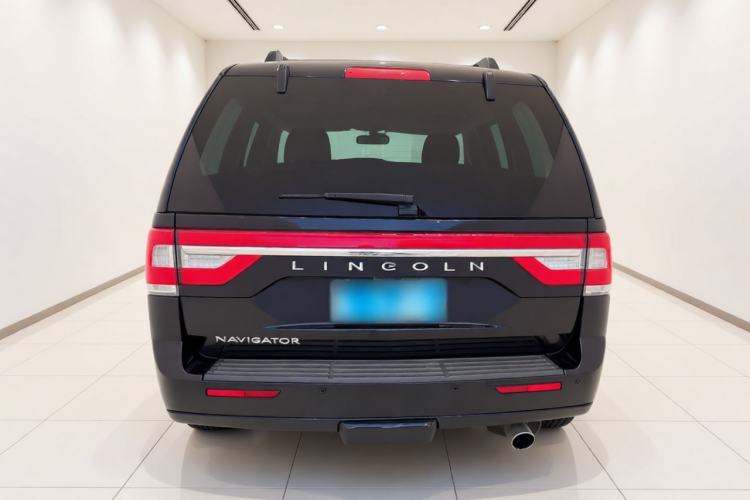Used Lincoln Navigator 2017 3.5T AWD Exterior 4