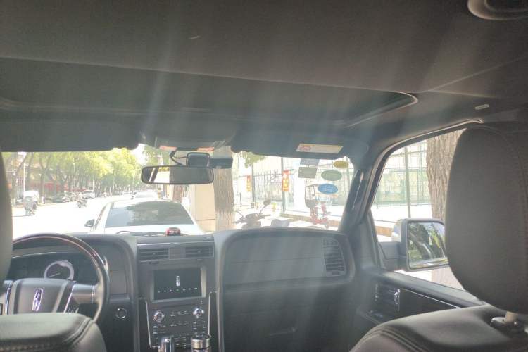 Used Lincoln Navigator 2017 3.5T AWD Headliner