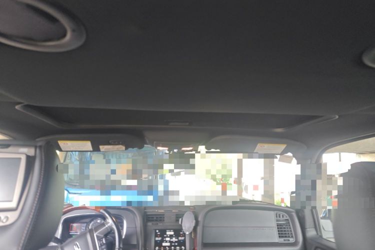 Used Lincoln Navigator  Headliner