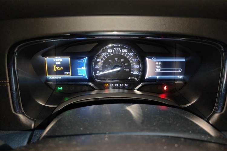 Used Lincoln Navigator 2017 3.5T AWD Instrument Cluster