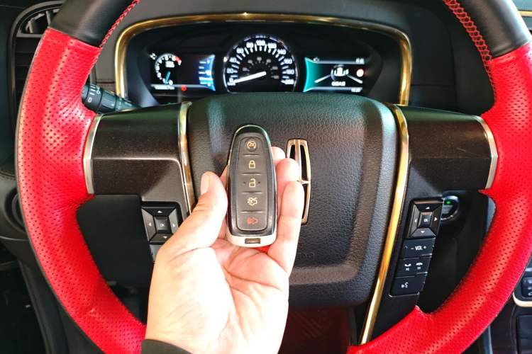 Used Lincoln Navigator 2017 3.5T AWD Interior 1