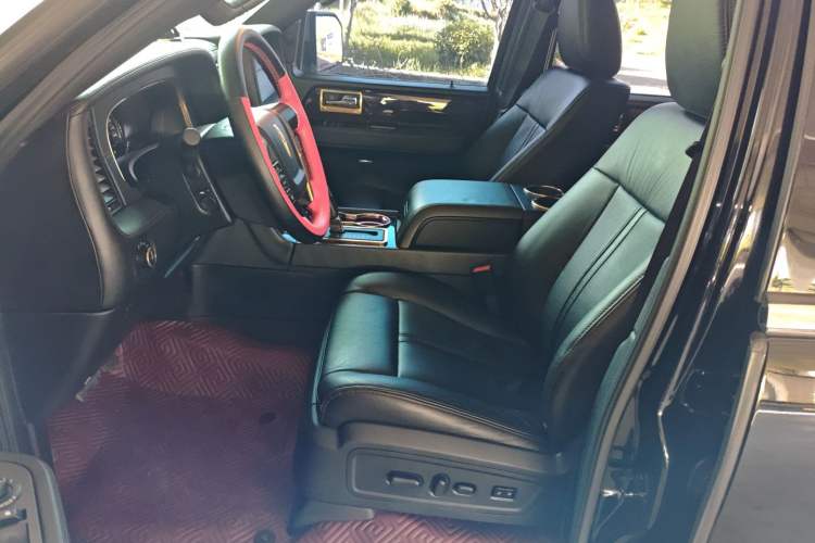 Used Lincoln Navigator 2017 3.5T AWD Left Front Seat