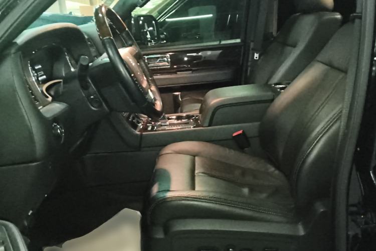 Used Lincoln Navigator 2017 3.5T AWD Left Front Seat