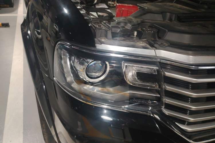 Used Lincoln Navigator 2017 3.5T AWD Right Front Headlight