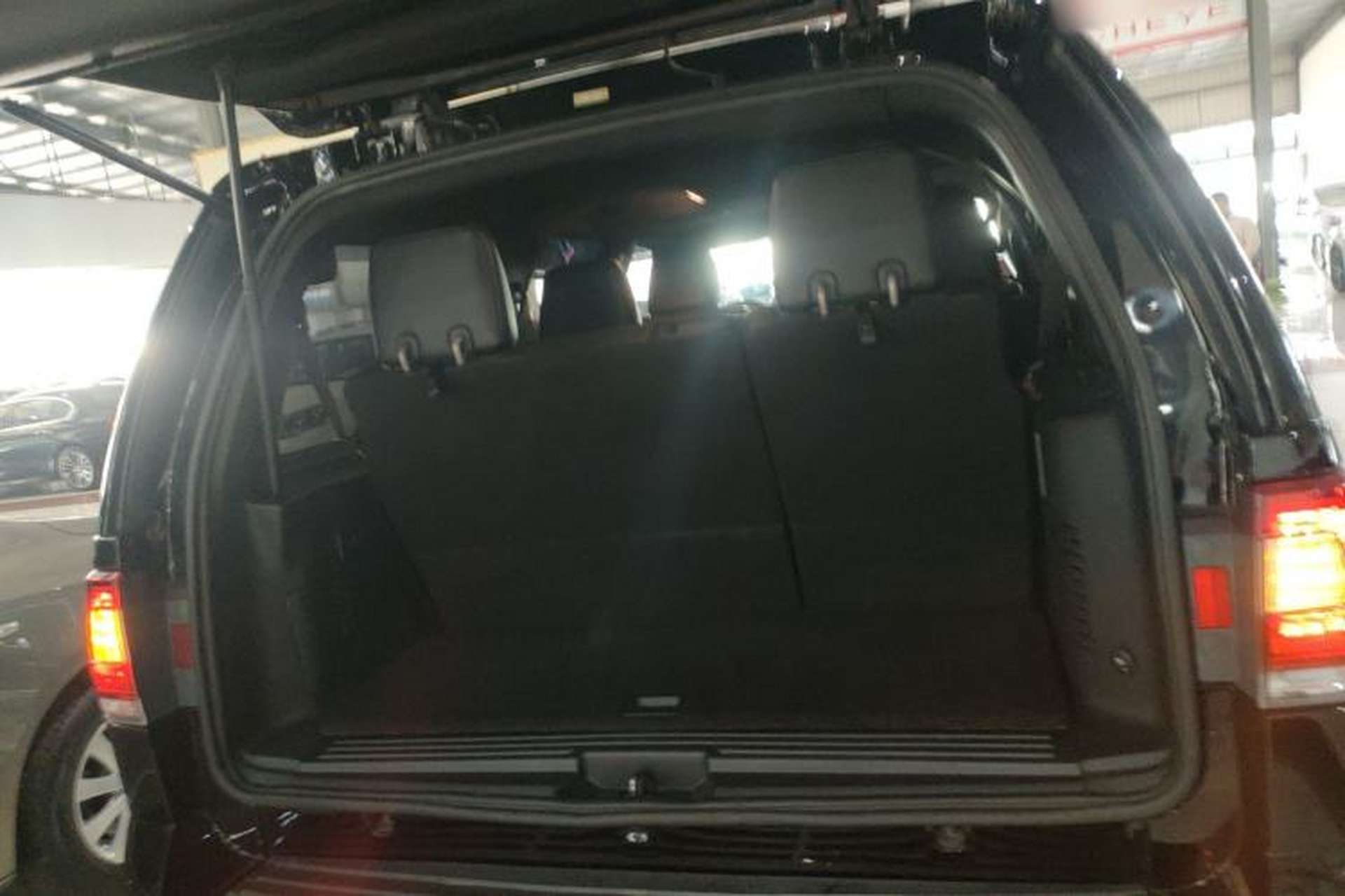 Used Lincoln Navigator 2017 3.5T AWD Trunk