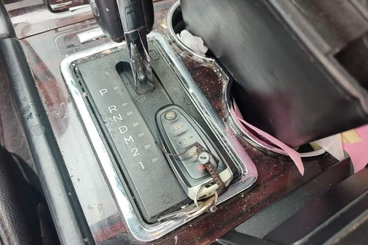 Used Lincoln Navigator 2017 3.5T AWD Vehicle Key