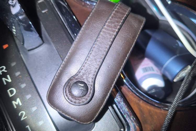Used Lincoln Navigator  Vehicle Key