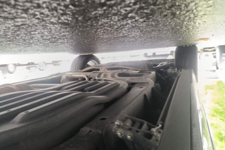 Used Lincoln Navigator 2017 3.5T AWD Chassis Rear Left