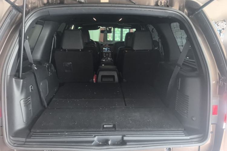 Used Lincoln Navigator 2017 3.5T AWD Trunk