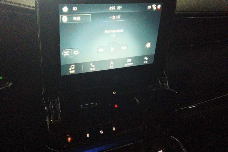 Used Lincoln Navigator 2018 3.5T Prestige Version China V Emission Standard Audio And AC Panel