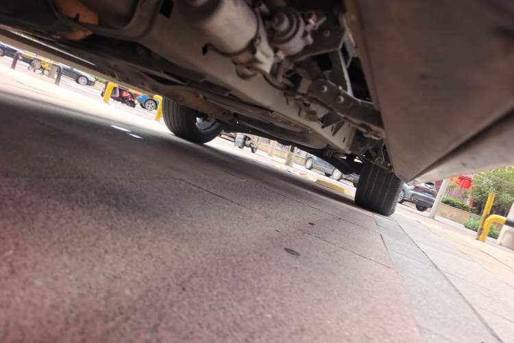 Used Lincoln Navigator 2018 3.5T Prestige Version China V Emission Standard Chassis Front Left