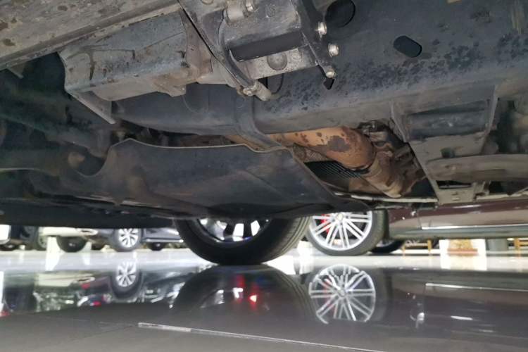 Used Lincoln Navigator 2018 3.5T Prestige Version China V Emission Standard Chassis Front Left