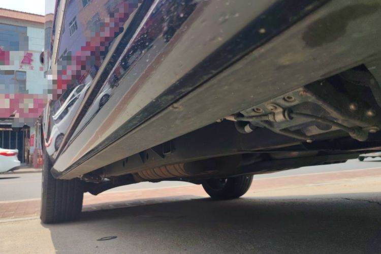 Used Lincoln Navigator 2018 3.5T Four-Wheel Drive Reserve Long-Wheelbase Version U.S. Specification Chassis Front Right