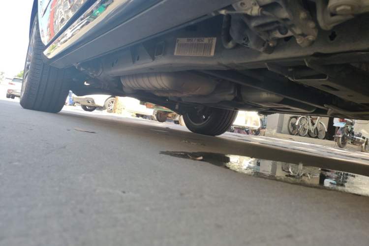 Used Lincoln Navigator 2018 3.5T Prestige Version China V Emission Standard Chassis Front Right
