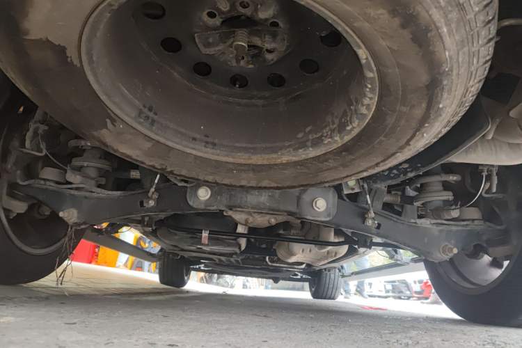 Used Lincoln Navigator 2018 3.5T Prestige Version China V Emission Standard Chassis Rear