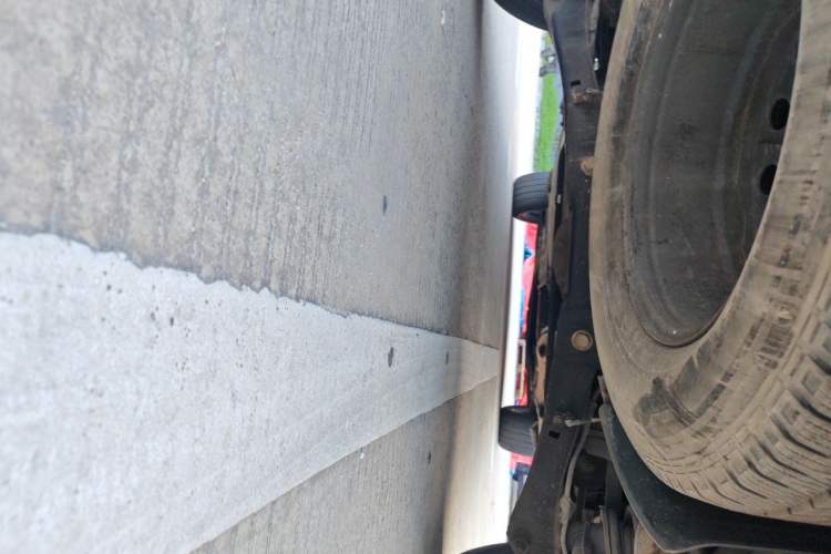 Used Lincoln Navigator  Chassis Rear