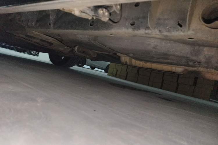 Used Lincoln Navigator 2018 3.5T Prestige Version China V Emission Standard Chassis Rear Left