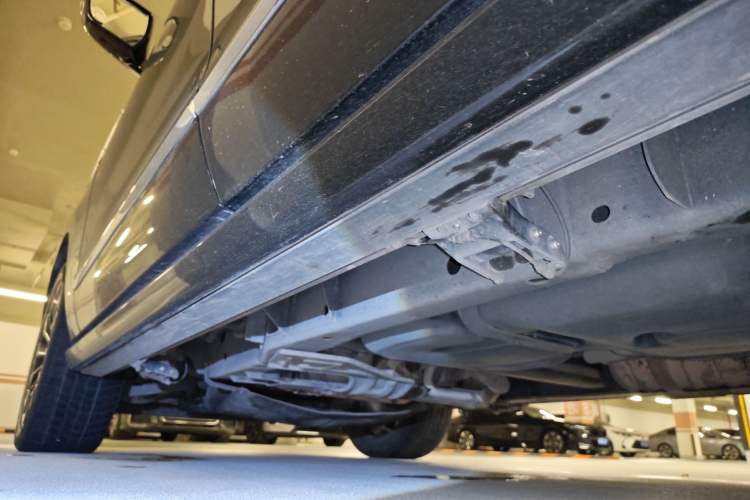 Used Lincoln Navigator 2018 3.5T Prestige Version China V Emission Standard Chassis Rear Left