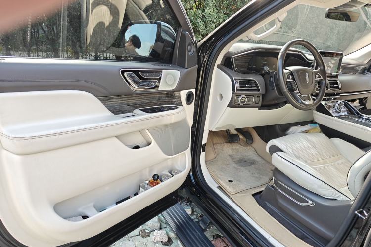 Used Lincoln Navigator 2018 3.5T Presidential Series China V Standard Driver Seat