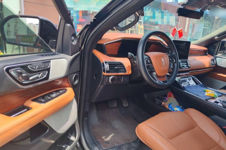 Used Lincoln Navigator 2018 3.5T Four-Wheel Drive Reserve Long-Wheelbase Version U.S. Specification Driver Seat