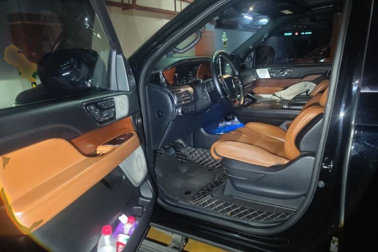 Used Lincoln Navigator 2018 3.5T Prestige Version China V Emission Standard Driver Seat