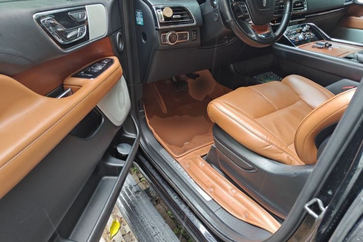 Used Lincoln Navigator 2018 3.5T Prestige Version China V Emission Standard Driver Seat