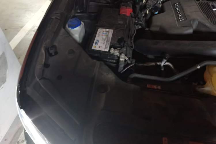 Used Lincoln Navigator 2018 3.5T Presidential Series China V Standard Engine Bay Right